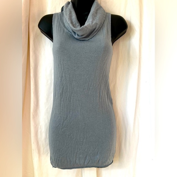 Mossimo Women's Sz M Sleeveless Scoop Mock Turtleneck Sweater, Lightweight - Picture 1 of 5